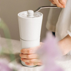 Hario Simply Ceramic - młynek do kawy