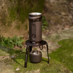 OutIn Foldable Coffee Stand  – składany uchwyt na ekspres do kawy
