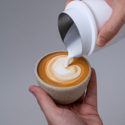 Subminimal FlowTip | Dzbanek na mleko | Handleless | White