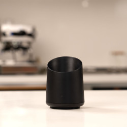 Subminimal Subscale  - cyfrowy kubek dozujący